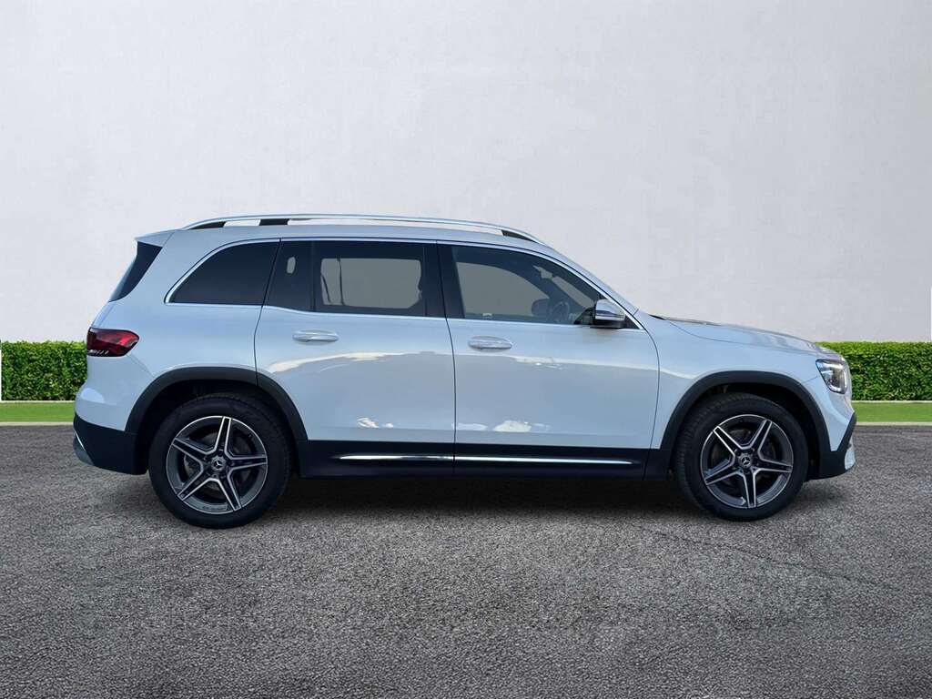 Mercedes-Benz GLB Class Glb 200 Amg Line 7G-tronic #3