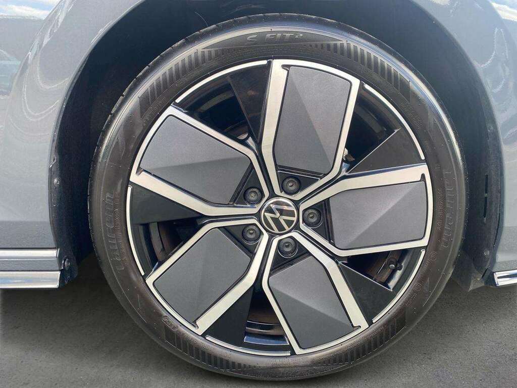 Volkswagen Golf 1.5 Tsi 150 Black Edition  #6