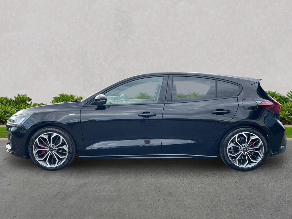Ford Focus 1.0 Ecoboost Hybrid Mhev St-line 2024 White #19