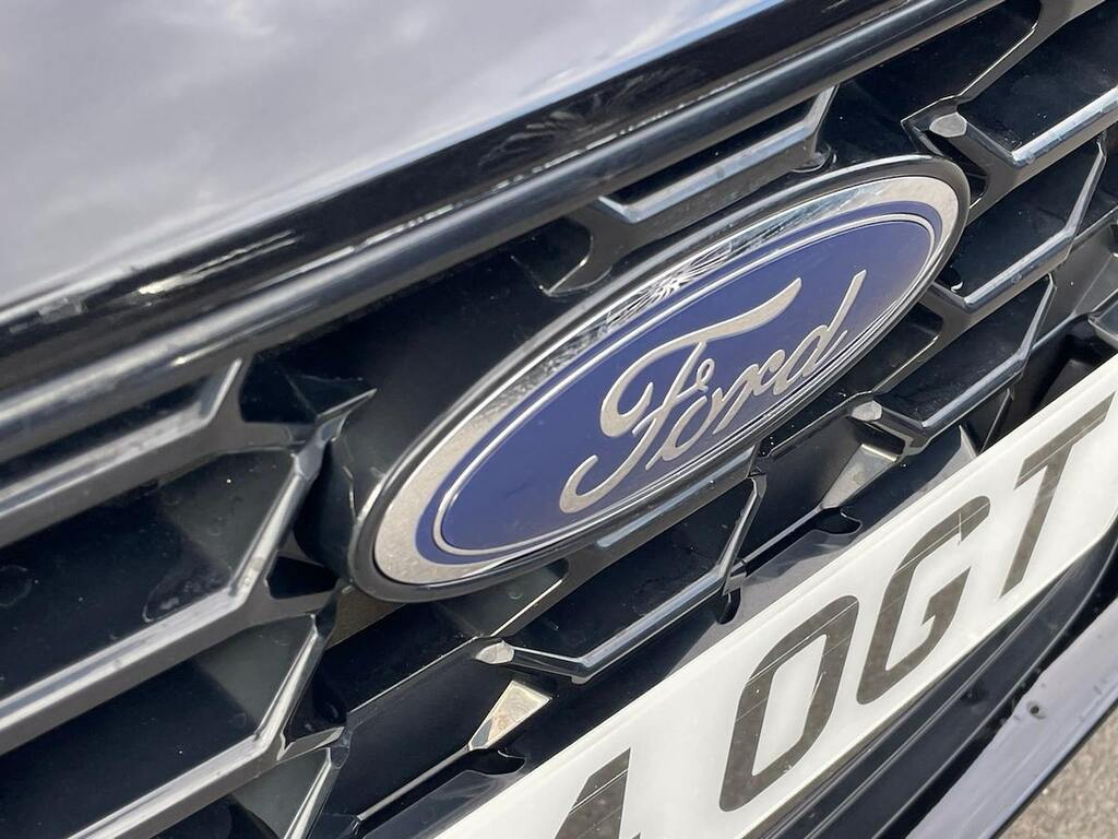 Ford Focus 1.0 Ecoboost Hybrid Mhev St-line 2024 White #32