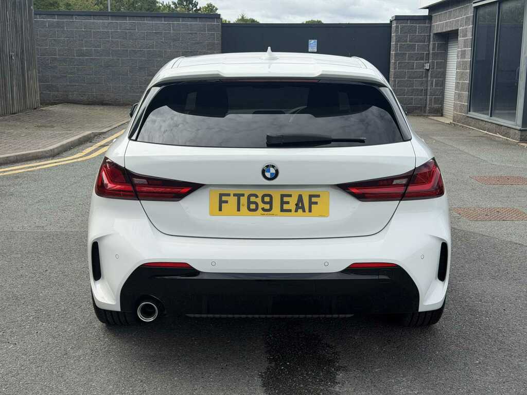 BMW 1 Series 118I M Sport #4