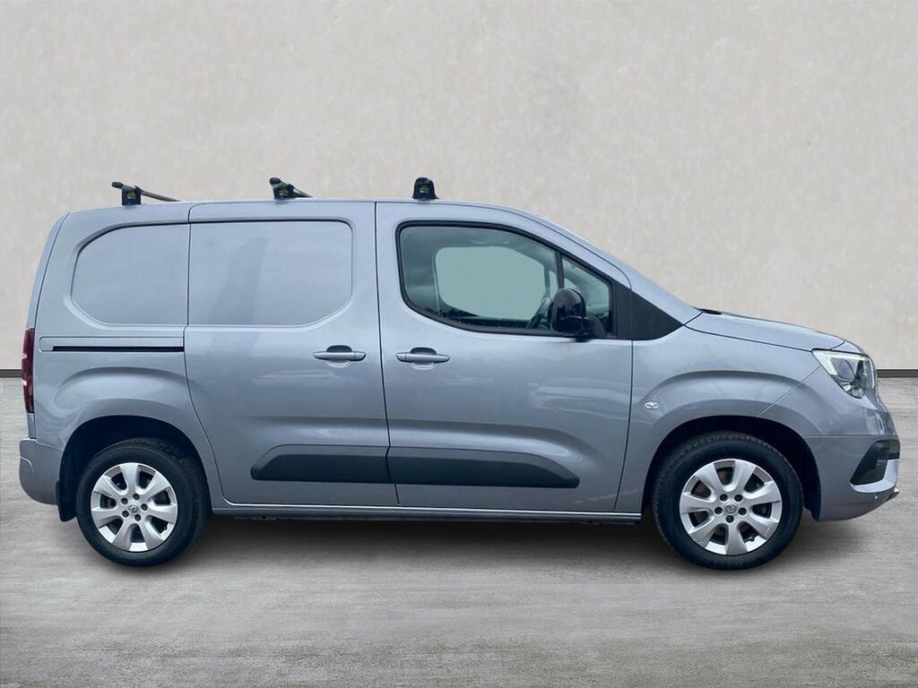 Vauxhall Combo 2300 1.5 Turbo D 100Ps H1 Elite Van 6 Speed FE22ORF #3