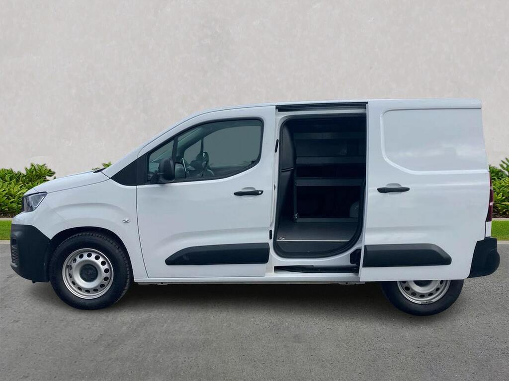Peugeot E-Partner 800 50Kwh Professional Premium Standard Panel Va #2