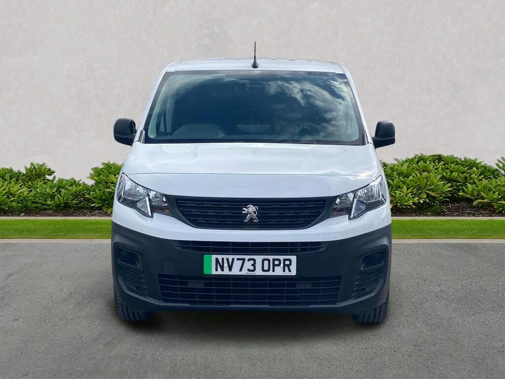 Peugeot E-Partner 800 50Kwh Professional Premium Standard Panel Va #3