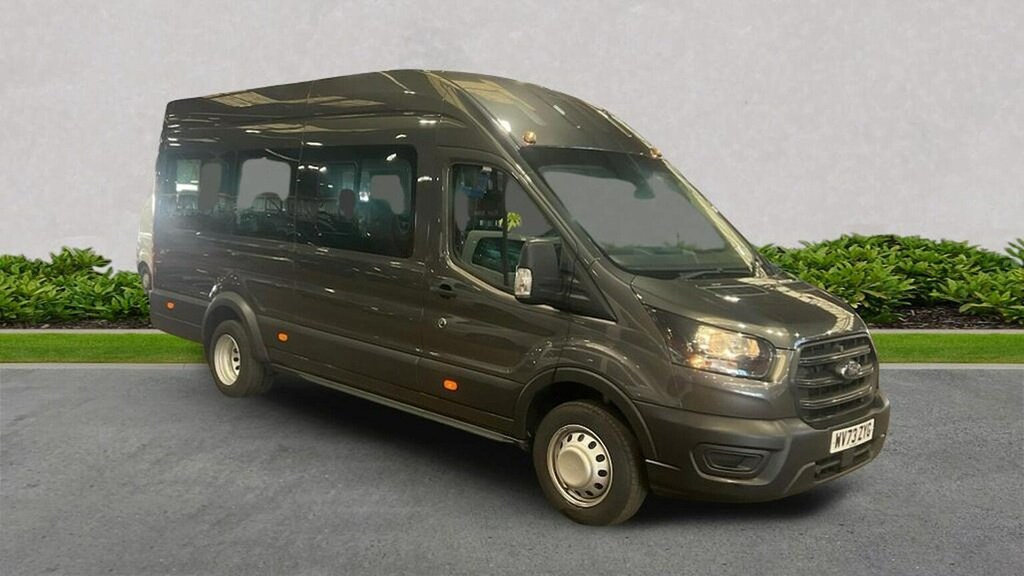 Ford Transit Custom 2.0 Ecoblue 130Ps H3 17 Seater Leader 
