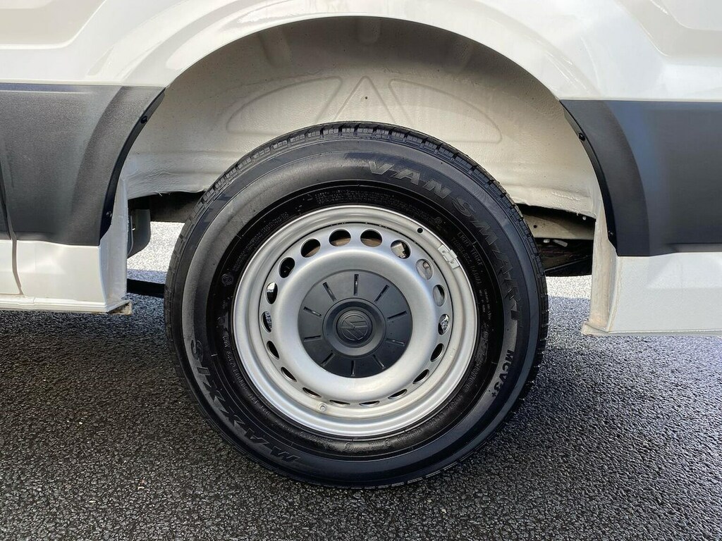 Volkswagen Crafter 2.0 Tdi Cr35 Commerce Panel Van #5