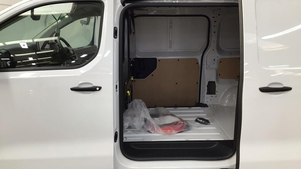 Peugeot E-Expert Panel Van 75Kwh Professional Long Panel Van L White #13