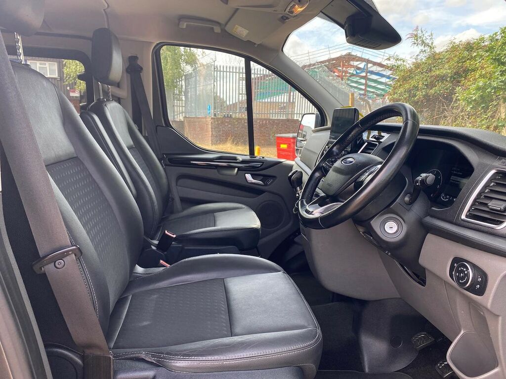 Ford Transit Custom Custom 2.0 Ecoblue 185Ps Low Roof Sport Van Silver #16