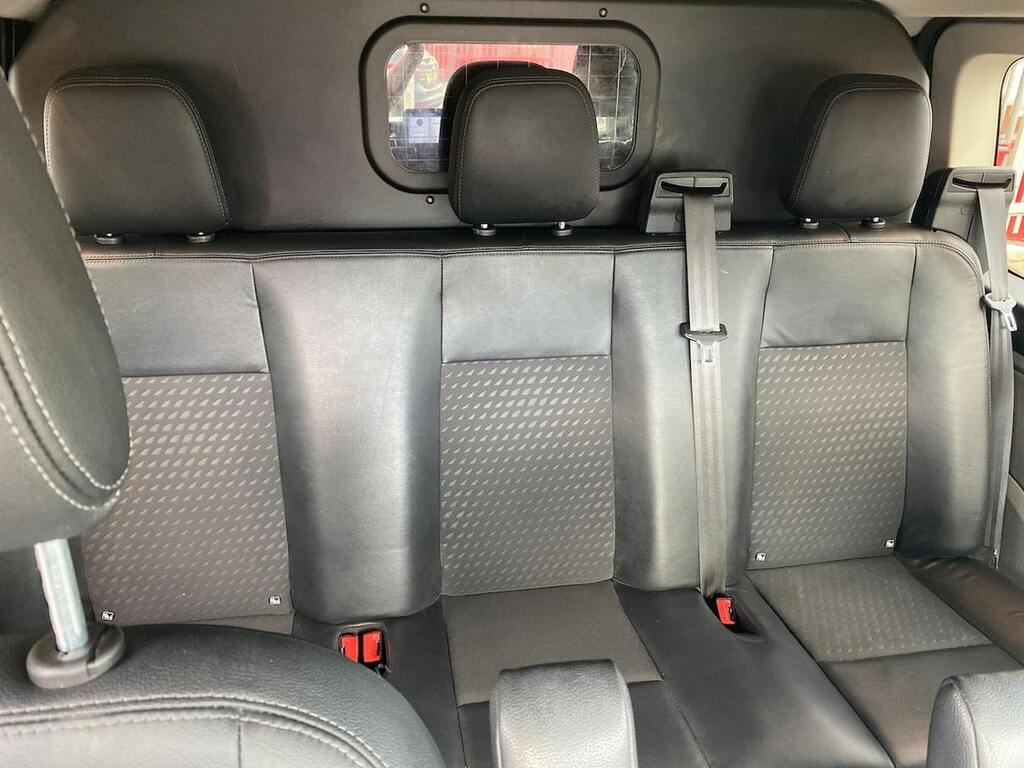 Ford Transit Custom Custom 2.0 Ecoblue 185Ps Low Roof Sport Van Silver #34