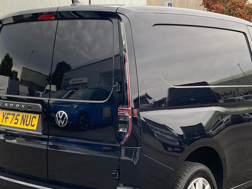 Volkswagen Caddy 2.0 Tdi 102Ps Commerce Van Businesstech Pack White #24