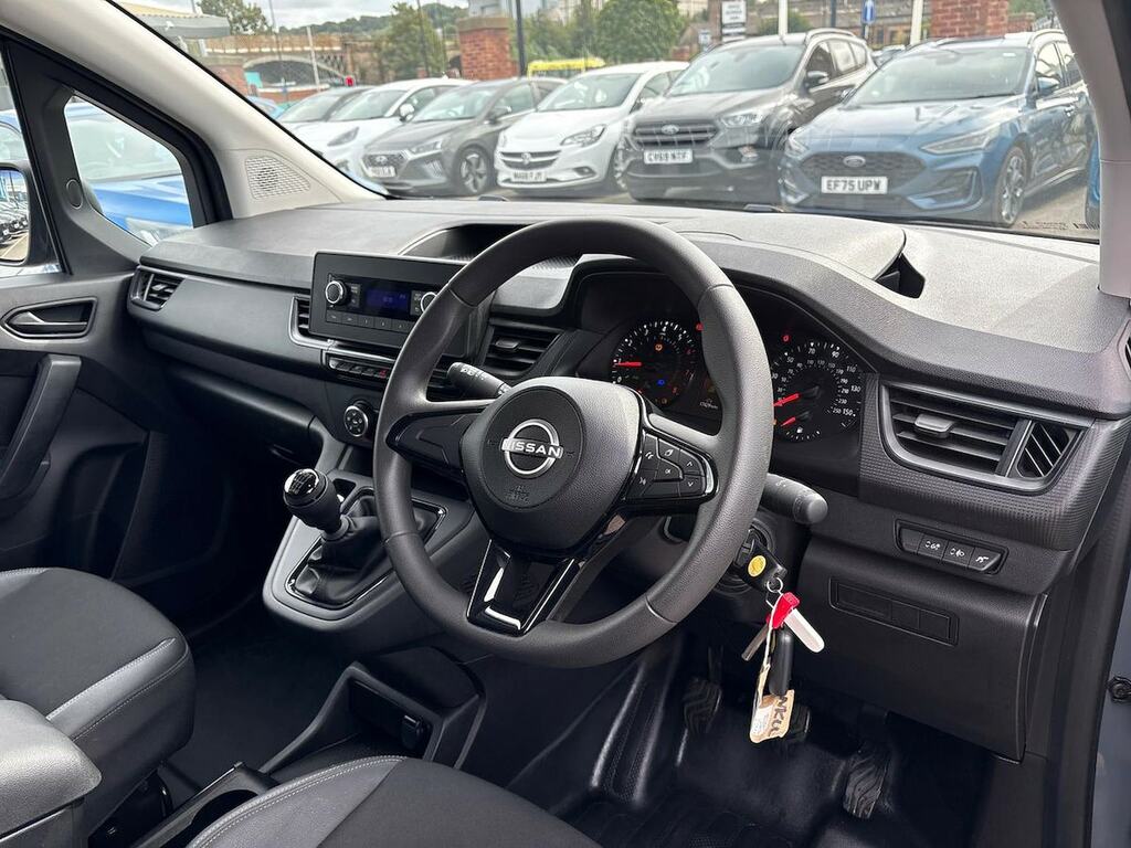 Nissan TOWNSTAR Acenta L2 Panel Van White #16