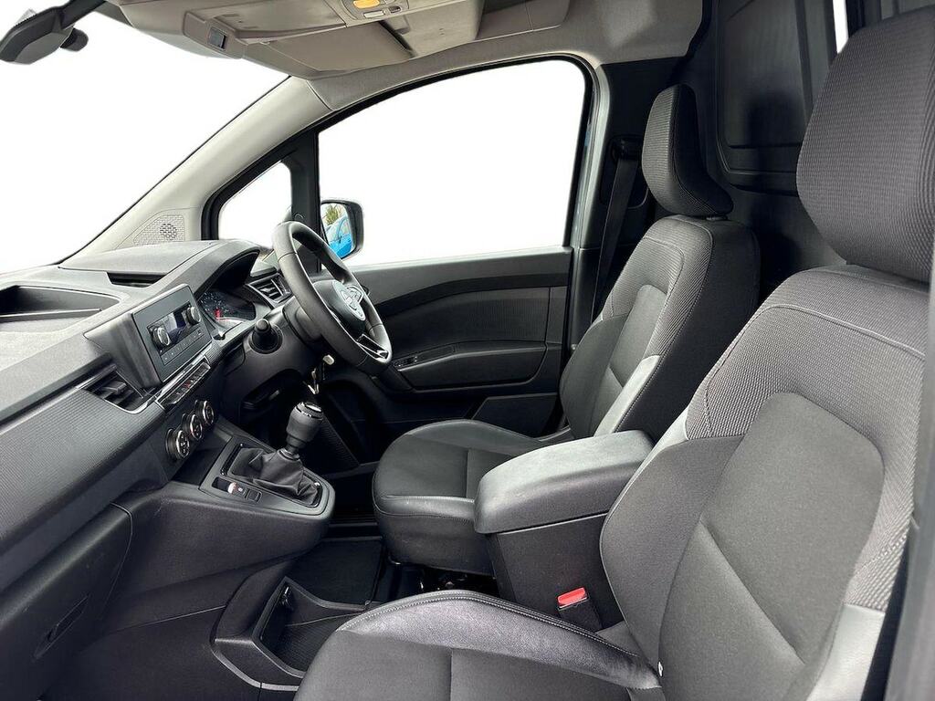 Nissan TOWNSTAR Acenta L2 Panel Van White #8