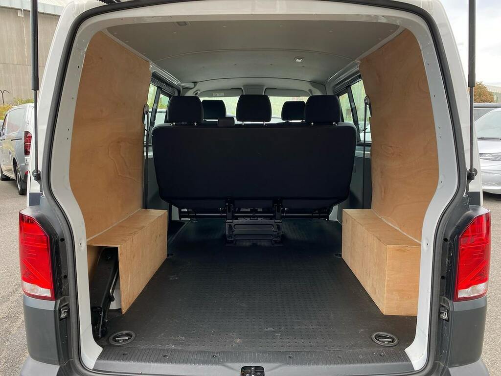 Volkswagen Transporter Highline Grey #9