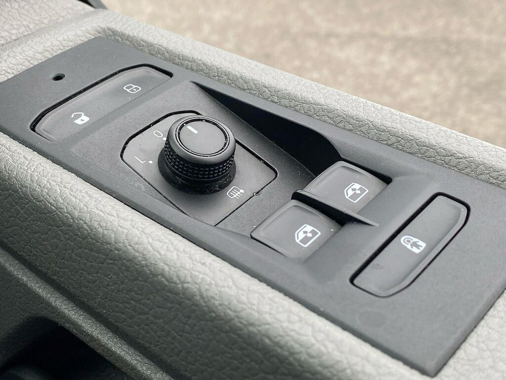 Volkswagen Transporter Highline Grey #29