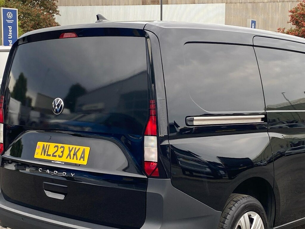 Volkswagen Caddy Maxi 2.0 Tdi C20 Commerce Plus Panel Van 6Dr Dsg Blue #25