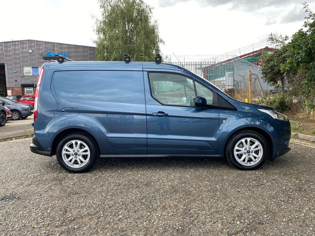 Ford Transit Connect Connect 1.5 240 Ecoblue Limited L2 Euro 6 Ss White #18