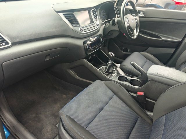 Hyundai Tucson  Blue #12