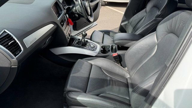 Audi Q5 2.0 Tdi Quattro Se Black #17
