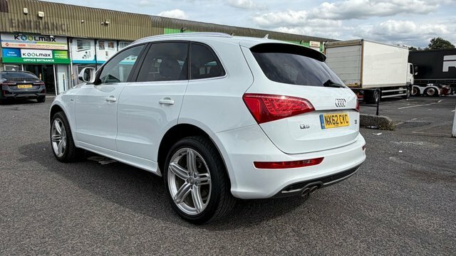 Audi Q5 2.0 Tdi S Line Plus Suv Quattro White #2