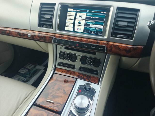 Jaguar XF Xf S Portfolio Blue #7