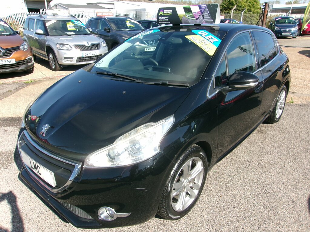 Peugeot 208 1.2 Vti Puretech Allure Hatchback Manua Black #3