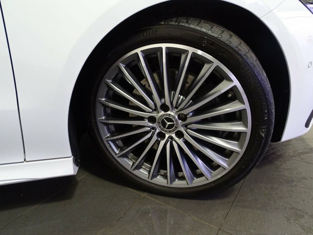 Mercedes-Benz CLA Class 2L Amg Line KT73UCC White #2