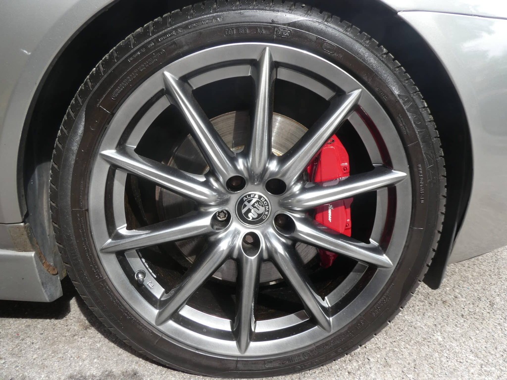 Alfa Romeo 159  Black #26