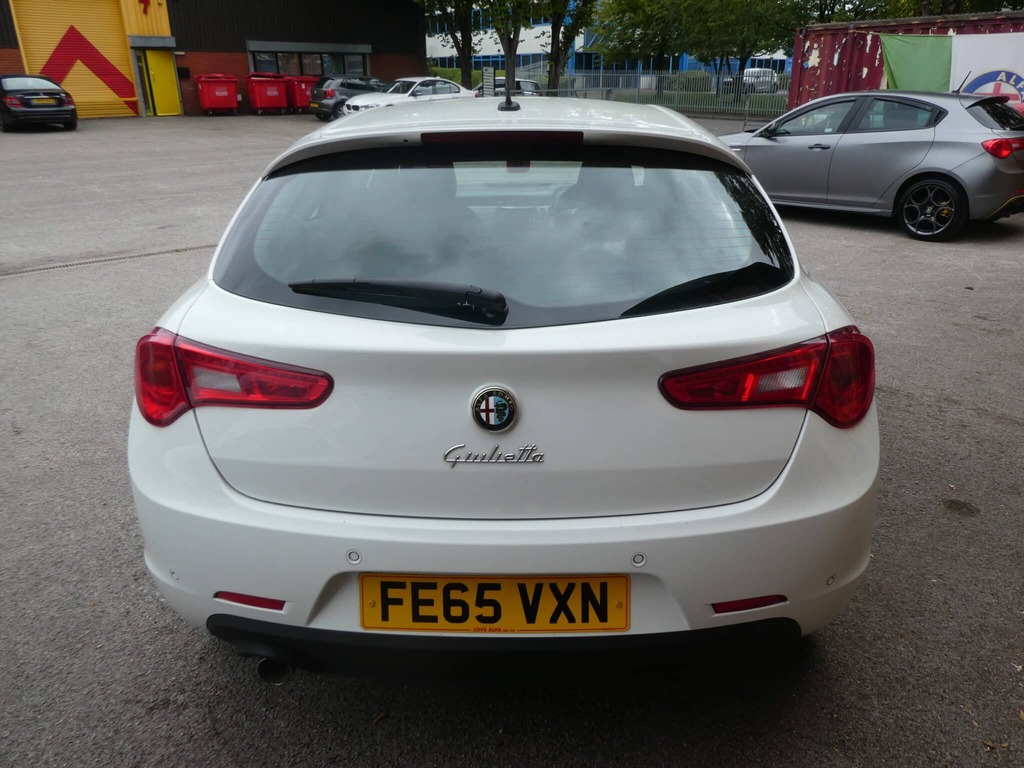 Alfa Romeo Giulietta 1.6 Jtdm-2 105 Progression Start Stop Hatchb #6