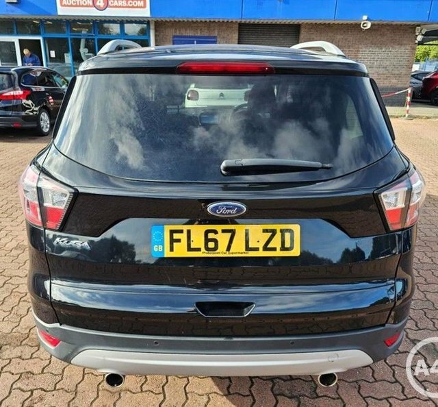 Ford Kuga Tdci Titanium Suv FL67LZD Black #5