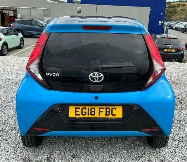 Toyota Aygo Hatchback #7