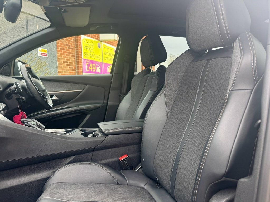 Peugeot 3008 1.5L Gt Line Premium Black #6