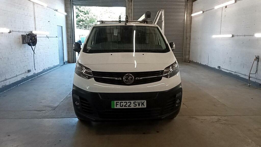 Vauxhall Vivaro Panel Van 3100 50Kwh Dynamic L2 H1 6Dr 7.4Kw White #2