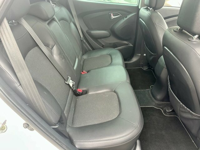 Hyundai Ix35 1.7 Premium Crdi 114 Bhp Silver #15