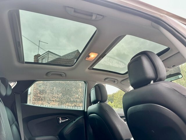 Hyundai Ix35 1.7 Premium Crdi 114 Bhp Silver #14