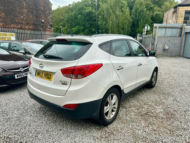 Hyundai Ix35 1.7 Crdi Premium Suv Euro 5 Ss White #4