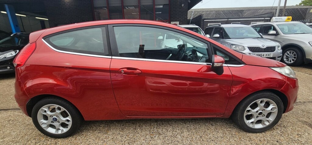 Ford Fiesta 1.6 Tdci Zetec Red #2