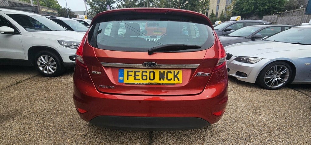 Ford Fiesta 1.6 Tdci Zetec Red #3