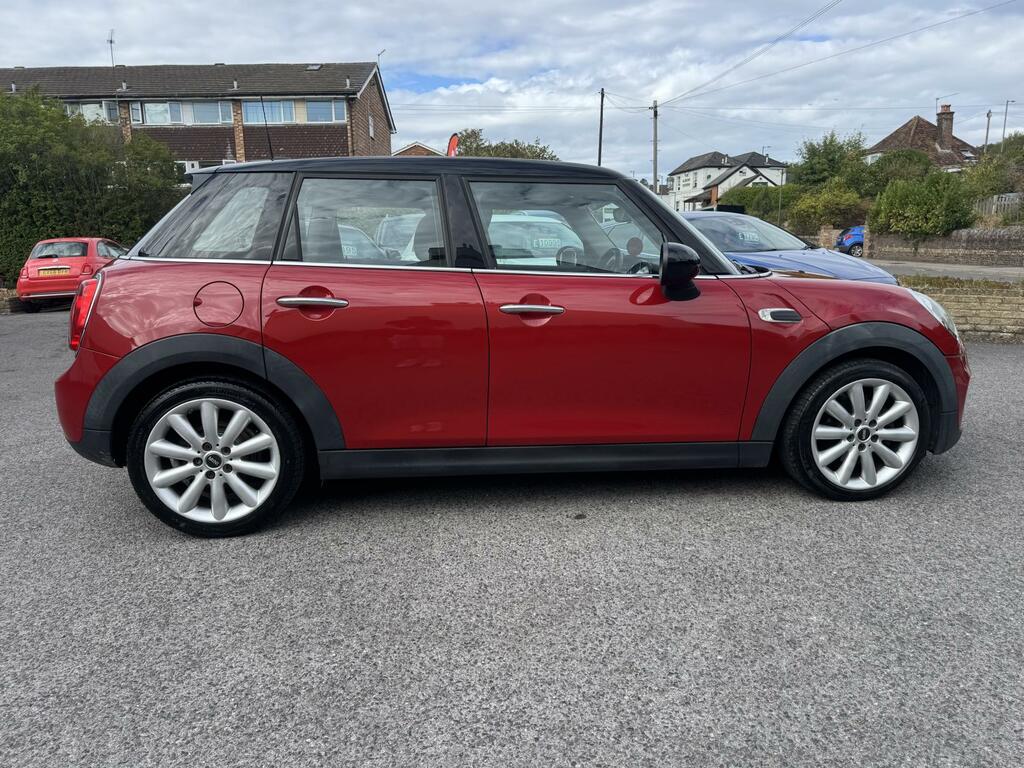 Mini Hatch Cooper D Red #4