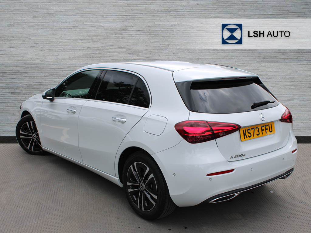 Mercedes-Benz A Class A200d Sport Executive KS73FFU White #4