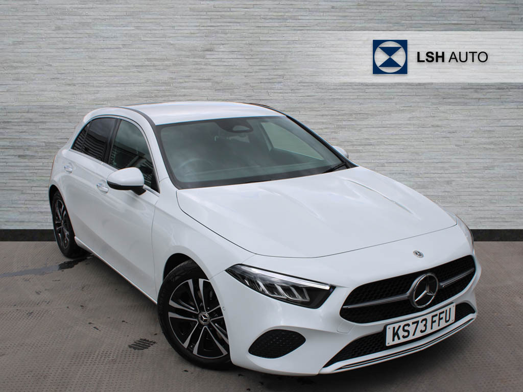 Mercedes-Benz A Class A200d Sport Executive KS73FFU White