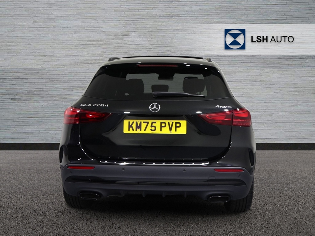 Mercedes-Benz GLA Class Gla 220D 4Matic Amg Line Premium Plus KM75PVP Black #5