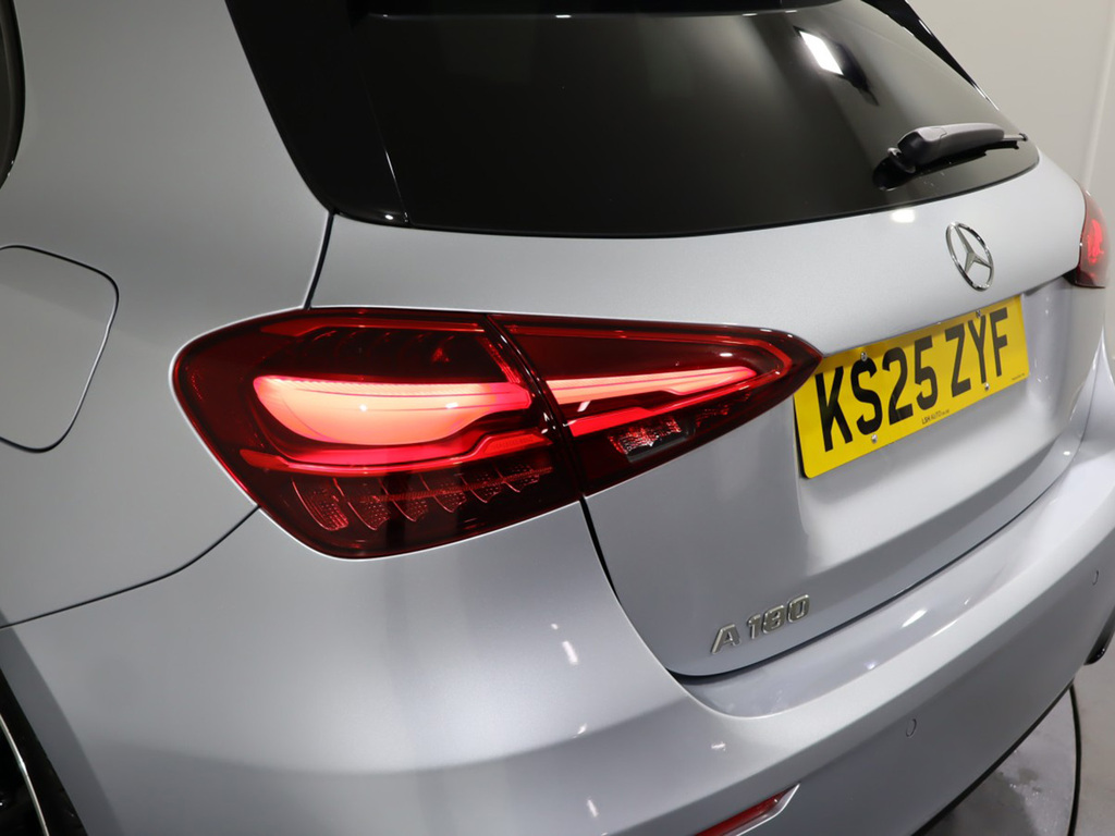 Mercedes-Benz A Class A180 Amg Line Premium Plus KS25ZYF Silver #6