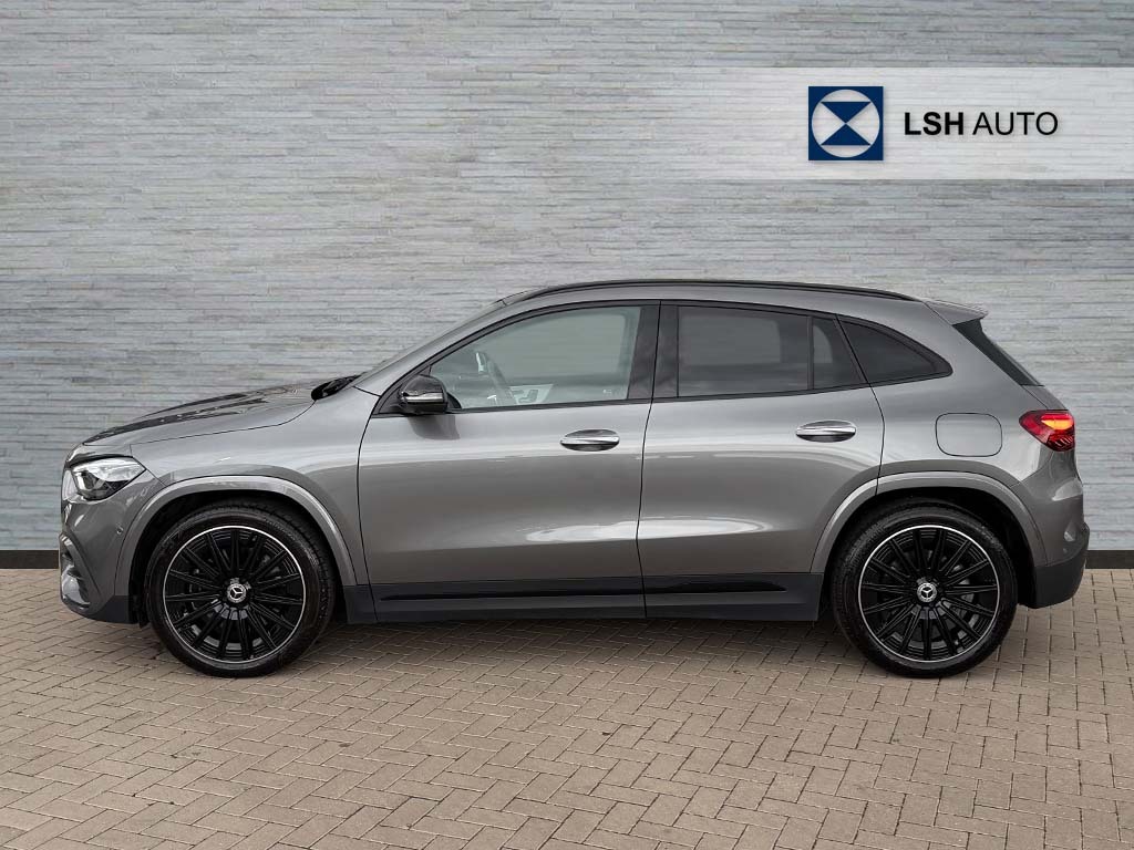 Mercedes-Benz GLA Class Gla 220D 4Matic Amg Line Premium Plus KO25NCU Grey #2