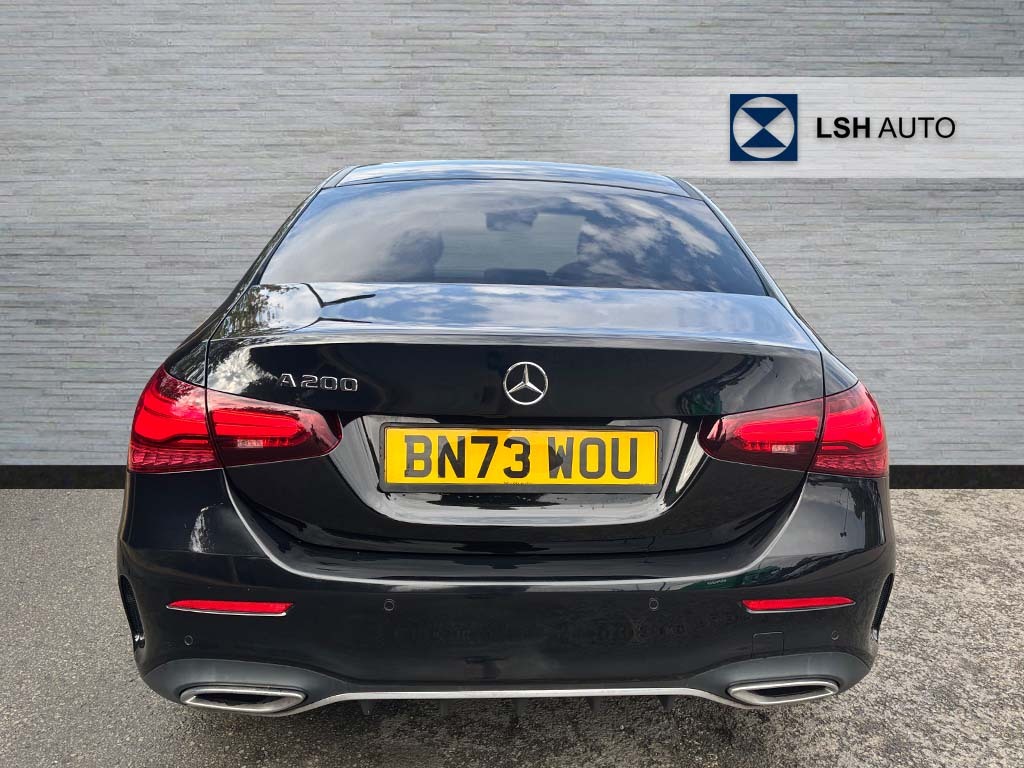Mercedes-Benz A Class A200 Amg Line Executive Black #4