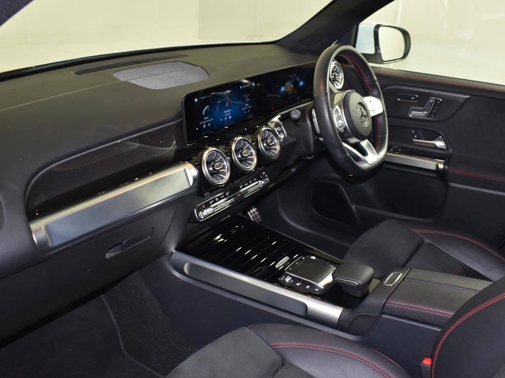 Mercedes-Benz GLB Class 1.3 Glb200 Amg Line 7G-dct Black #11