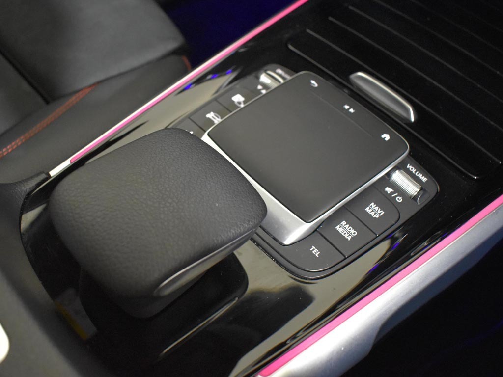 Mercedes-Benz GLB Class 1.3 Glb200 Amg Line 7G-dct Black #35