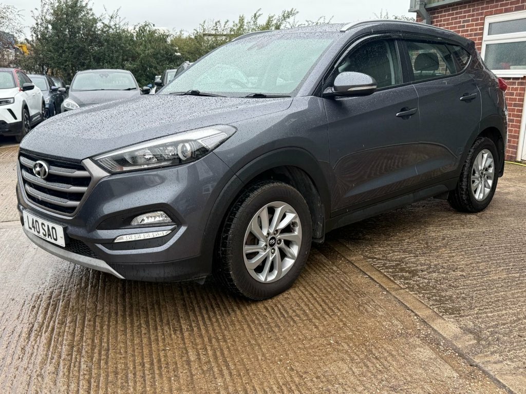 Hyundai Tucson 1.6 Gdi Blue Drive Se Nav Suv Eu Grey #4