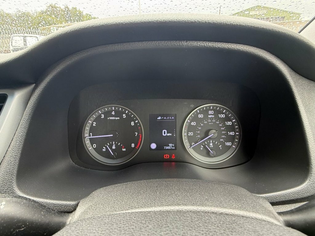 Hyundai Tucson Crdi Se Nav Blue Drive White #11
