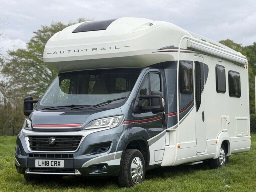 Fiat Ducato 747 Roller Team White #37
