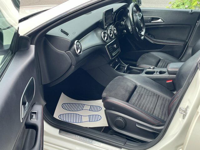 Mercedes-Benz CLA Class Red #17